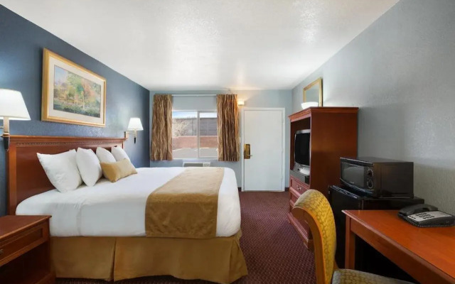 Travelodge Flagstaff East