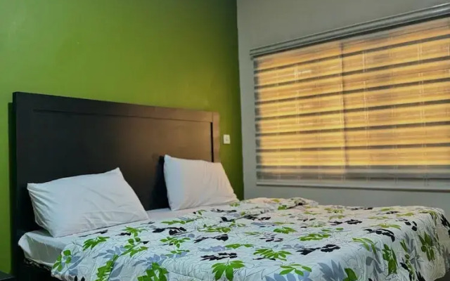 Gachiba Suites