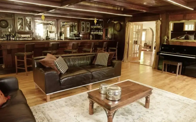 The Woodbine Inn