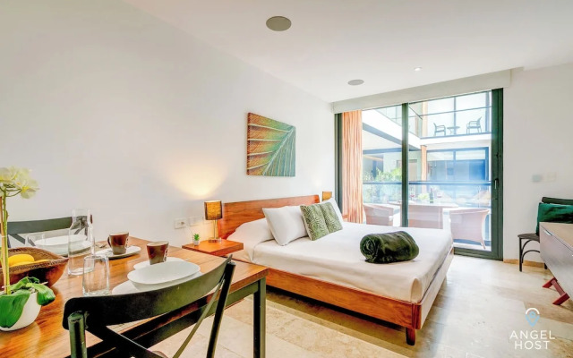 Shore Condos 2 blocks to the beach