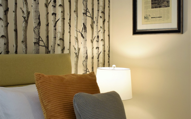 Your Apartment Meridian Place