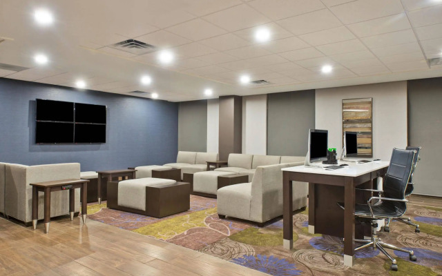 Holiday Inn Harrisburg East by IHG