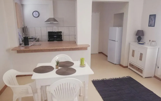 Aus Self-Catering Units