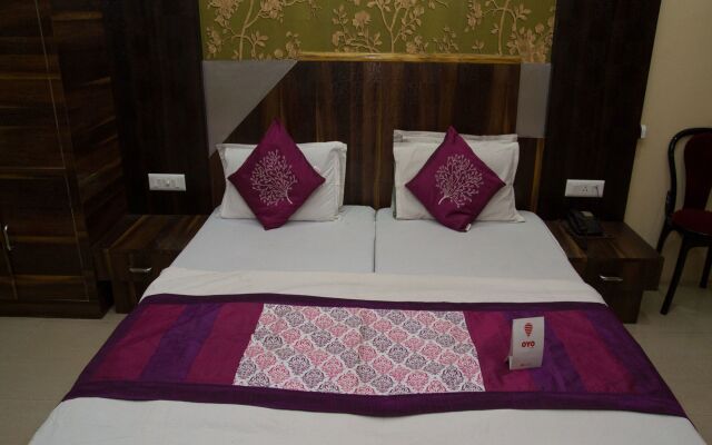 OYO 4065 Hotel Richi