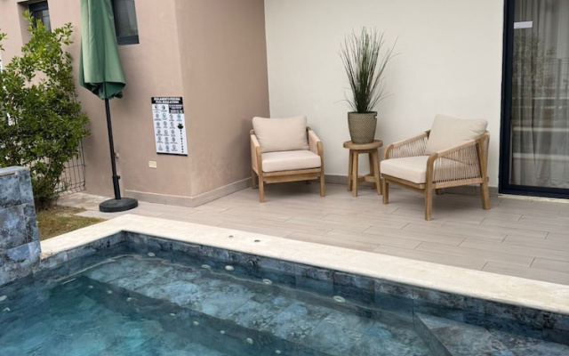 NOK Modern 3BR Villa With Patio by Vistacana