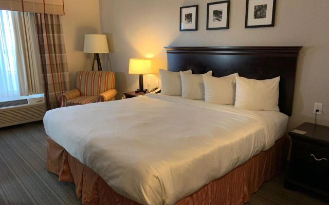 Country Inn & Suites by Radisson, Kearney, NE