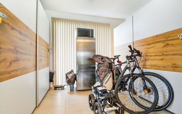Luxury Holiday Home in Zeewolde With Garden and Bubble Bath