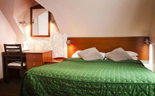 Abbey House Hotel