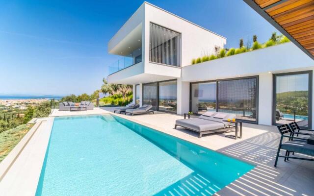 Villa Above the Blue
