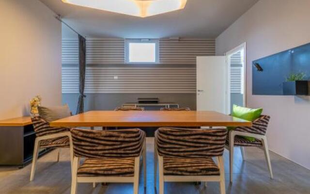 B&B Maxxi