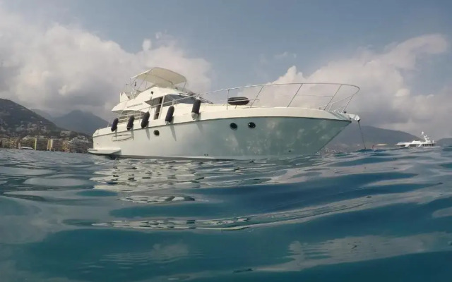 Yacht Summertime 3 Bedrooms