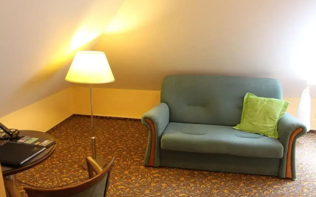 Zámecký hotel Zlatý Orel