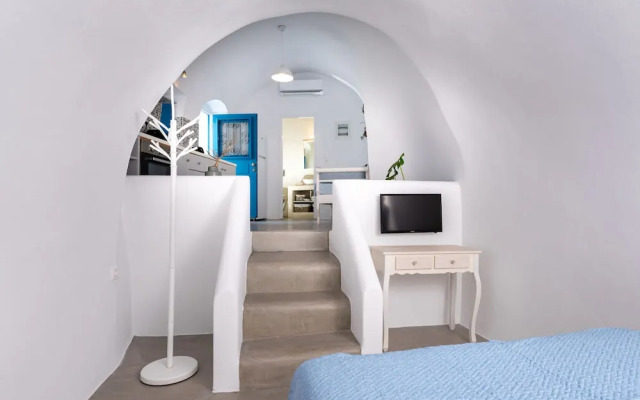 Whitewashed Houses