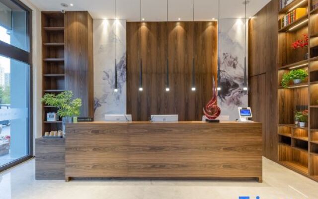 Yixiyun Hotel (Qihe Wanda Branch)