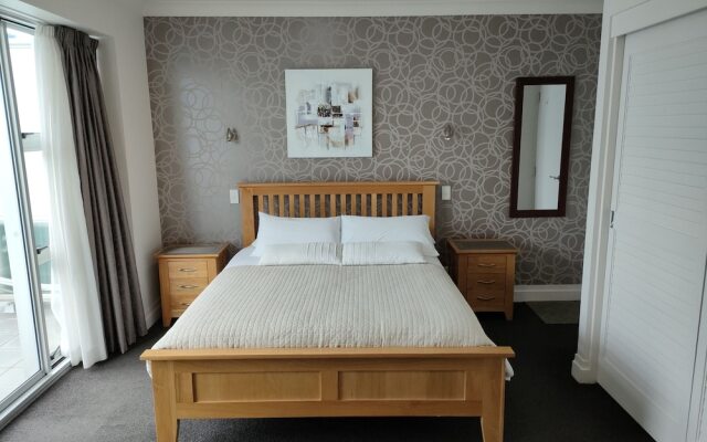 Princes Wharf Grace Apartment