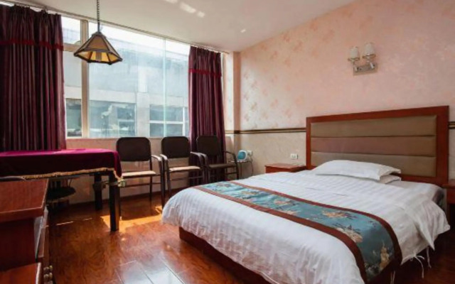 Lvyun Hotel