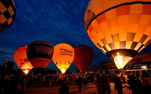 Crowne Plaza Louisville Airport Expo Ctr by IHG