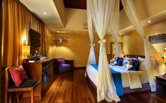 Kupu Kupu Jimbaran Beach Club & Spa by Loccitane