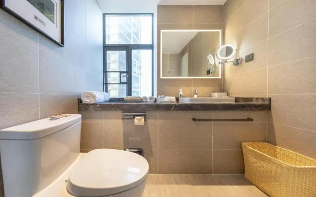 Atour Hotel Nanning Railway Station North Lake