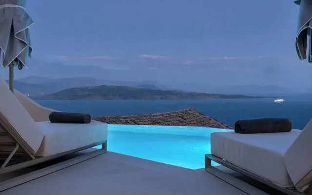 Sea n Sky by WhiteDream Villas
