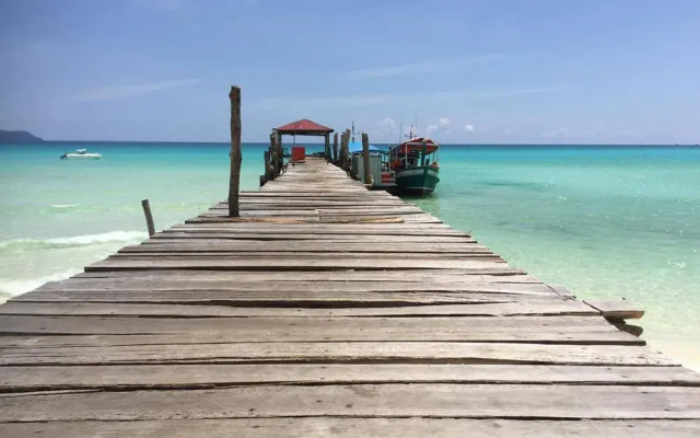 Sok San Long Beach Bungalow