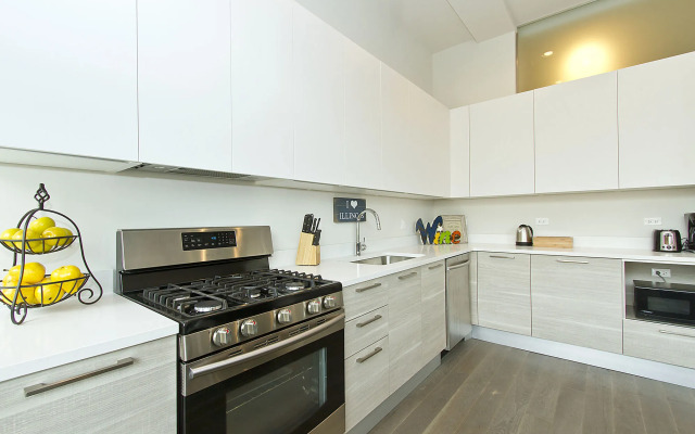 Bright 2BR in Bucktown by Sonder