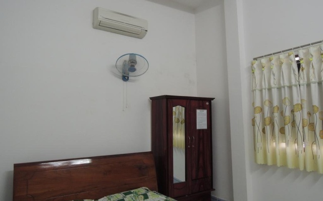 Nhà Nghỉ Hồng Xuân – Guest Rooms – Phan Rang - Thap Cham