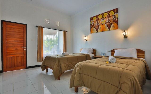 Mamaras Guest House