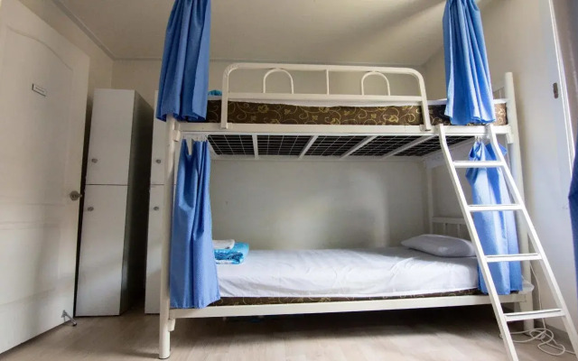 Yacht guesthouse - Hostel