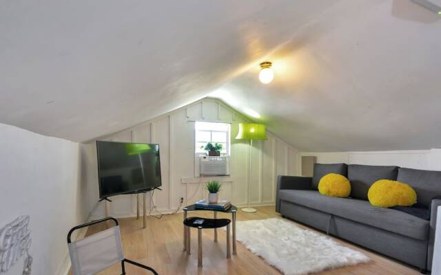 Gorgeous 2br with Garden and BBQ :)