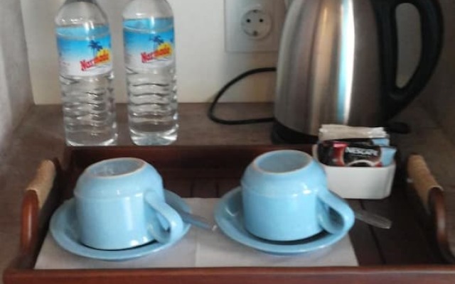 White Coconut Cottage