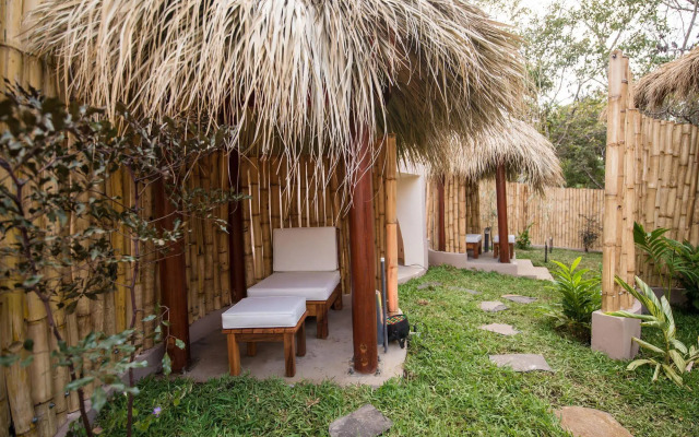 Pacaya Lodge & Spa