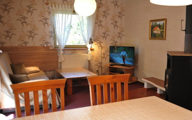 Tyrolska Zagroda - CO2 Neutral - 50m2