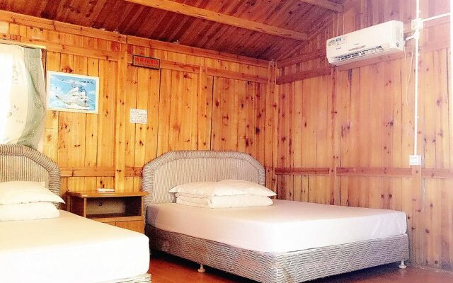 Shenzhen Xiyong Sea Silver Wooden House Resort
