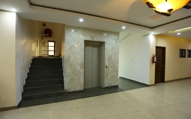 OYO 2667 Hotel Kolam