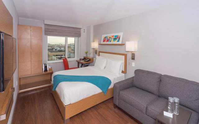 Edge Hotel