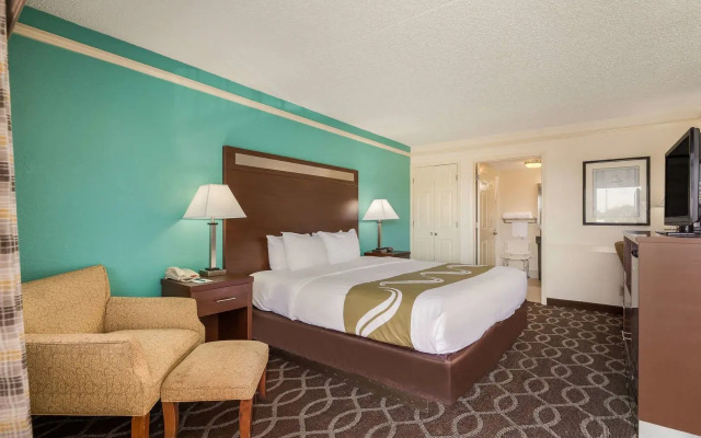 Quality Inn Tulsa Central
