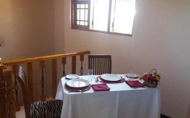 Kandyan Family Villa