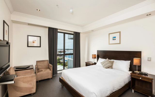 The Esplanade Resort and Spa – Guest Rooms – Lakes Entrance