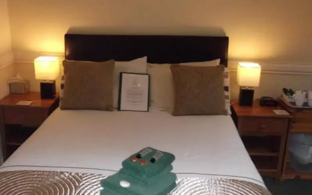 Wayfarer Guest House