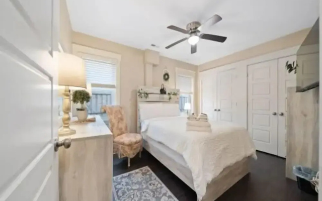 Blue Snapper 3 Bedroom Condo by RedAwning