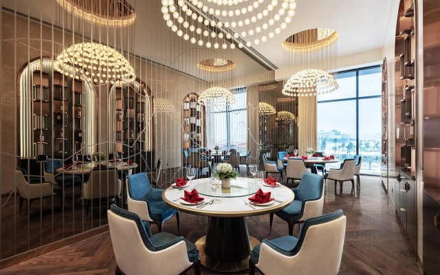 Radisson Blu Hotel, Ha Long Bay