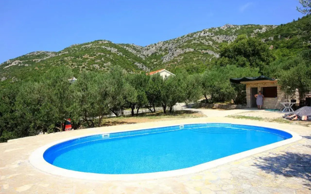 Seaside apartments with a swimming pool Viganj, Peljesac - 260