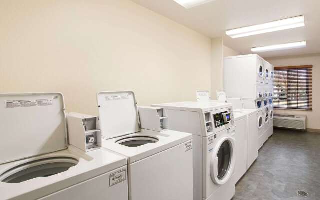 WoodSpring Suites Chesapeake - Norfolk South