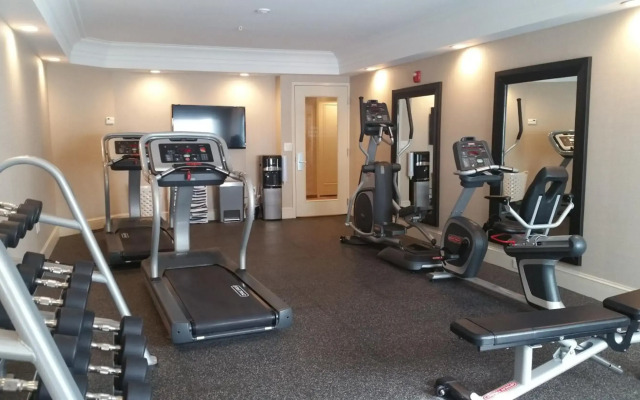 Town & Country Inn and Suites