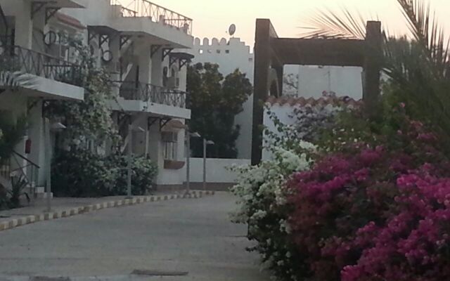 Logaina Sharm Resort