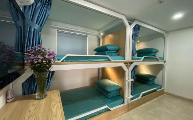 Blue S Hotel & Apartment