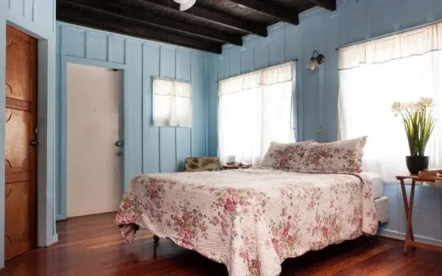 Casa Azul Bed & Breakfast