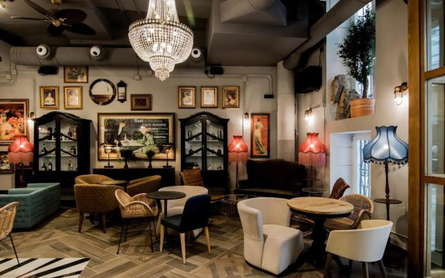 MYR Marqués House Hotel