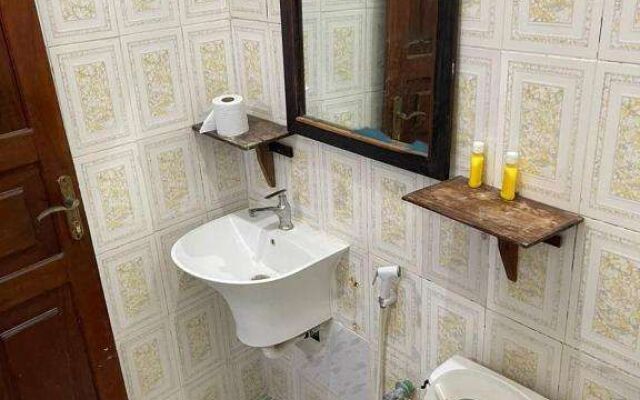 Mystic Manor Stonetown B&B